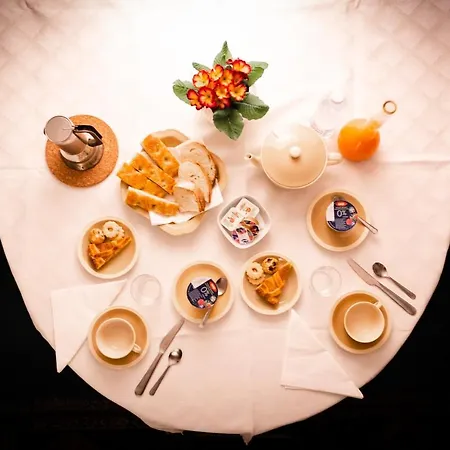 La Casa Del Cuoco - Piccola Con Colazione In Condiviso Con L'host *