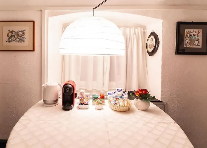 La Casa Del Cuoco - Piccola Con Colazione In Condiviso Con L'host Janov