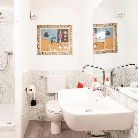 Nocleg ze śniadaniem La Casa Del Cuoco - Piccola Con Colazione In Condiviso Con L'host Genua